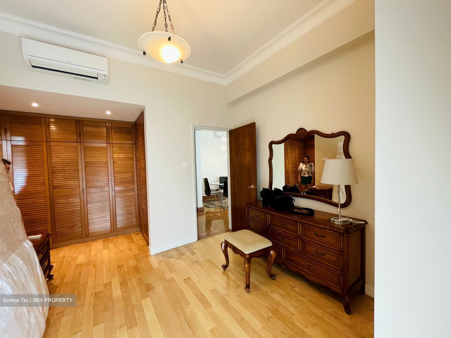 Landbay Condominium (D16), Condominium #371018511